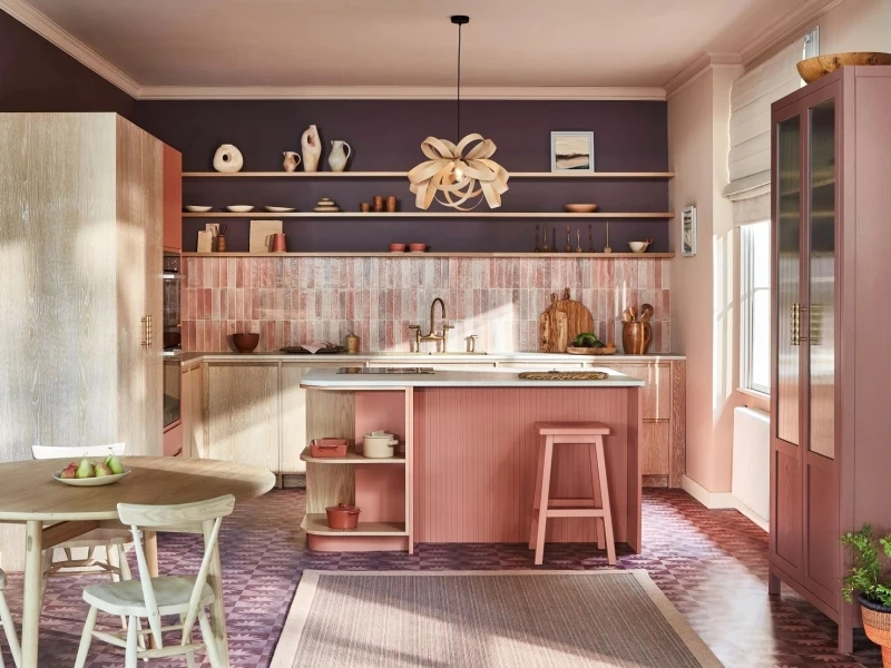 Unusual kitchen colours – tips, ideas and inspiration