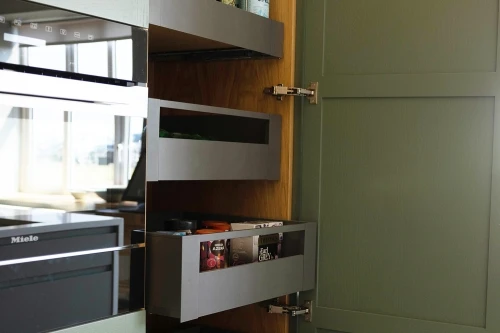 space tower drawers